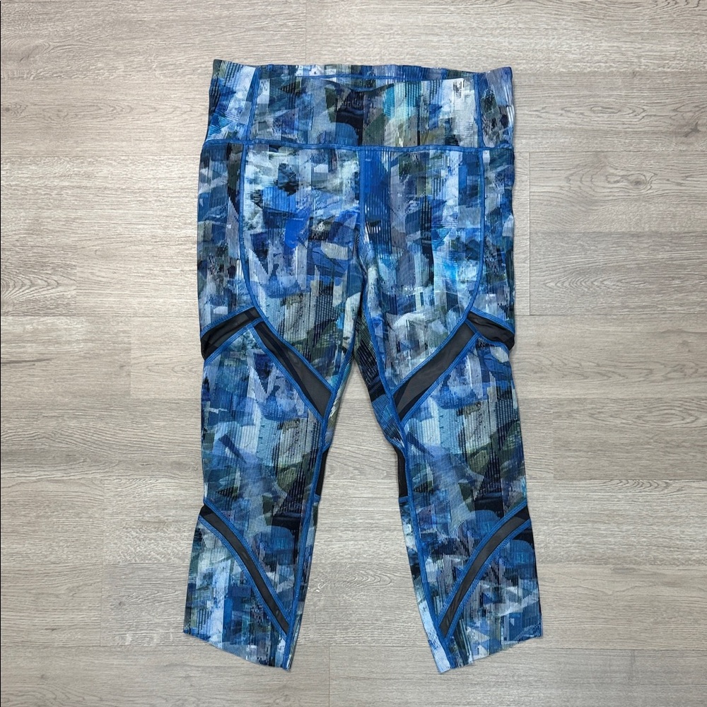 Lululemon On Pace Crop *21" Sun Dazed Multi Blue Sz 10! - Picture 4 of 9